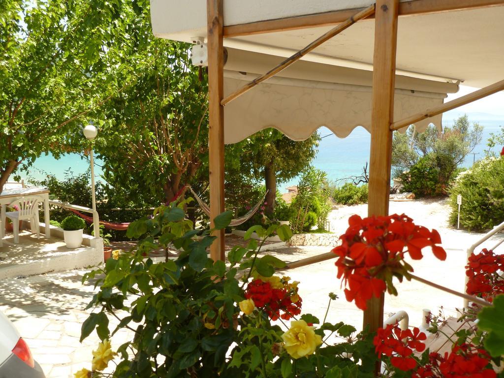 Heras Garden فاسيليكي المظهر الخارجي الصورة
